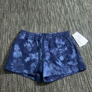 Athleta NEW Farallon tie dye shorts medium